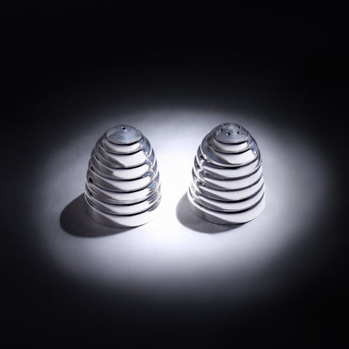 Beehive salt and pepper shakers